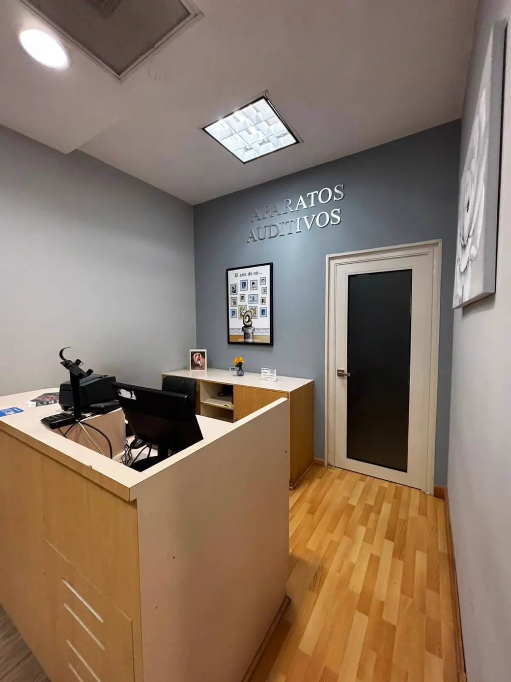 Recepción de la sucursal de audiometría y aparatos auditivos en Torreón